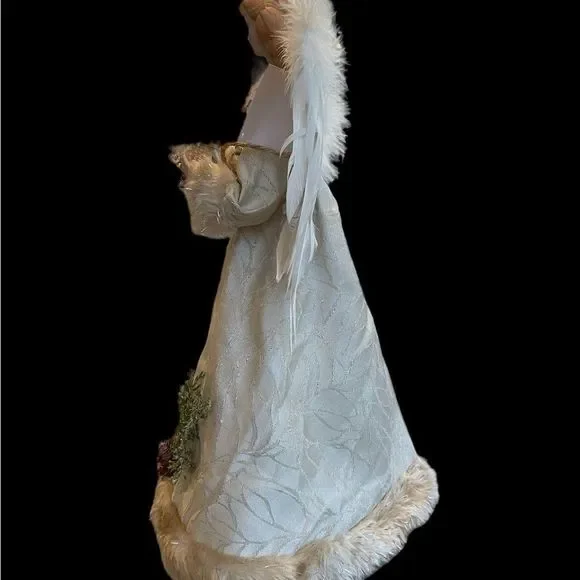 Beautiful Angel Tree Topper With White Feather Wings NWT - Picture 6 of 10